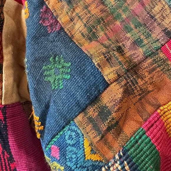 ๐ฅ Vintage Handmade Patchwork Ikat Bomber Jacket ๐ฅ - Picture 12 of 15